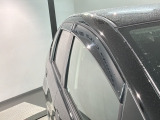 当社の車両には『安心して車選びをしていただくために』お支払い総額を表示しております。税金、自賠責保険料、登録費用、リサイクル料金が含まれており、県内登録及び届出で店頭納車の場合になります。