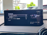 【スマートブレーキサポート】走行中に前方の車両等を認識し、衝突しそうな時は警報とブレーキで衝突回避と被害軽減をアシスト。より安全にドライブをお楽しみいただけます。