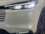 【シーケンシャルターンランプ付きLEDヘッドライト】人気の『流れるウィンカー』付きのLEDヘッドライトを装備♪高級感はもちろん、点灯時は存在感たっぷりで他車からも認識されやすく安心です。