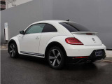 The Beetle&times;ピュアホワイト。丸みを帯びたフォルムをより可愛らしく引き立てる人気の組み合わせです。