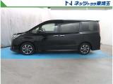 【両側電動スライドドア】ワイヤレス連動式なので遠隔操作ができ大きい荷物もっていても楽々開閉ができます♪とっても便利な機能です