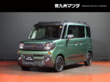 中古車専門再生工場にて熟練専任スタッフが丁寧に清掃、仕上げを実施しております。また、お客様に安心してご検討いただける様、公取協が定める基準に基づき車両検査を実施し、車両状態評価証を発行しております。