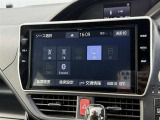 嬉しい装備です♪フルセグTV・DVD再生・Bluetoothオーディオに対応しています!!