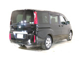 【車両状態証明書付】より安心してご購入頂く為、第三者機関による車両状態証明書を見ながら実車確認できます(フロントガラスのA1減点はほとんどの中古車にあるミリ単位の飛び石傷ですのでご安心下さい)。