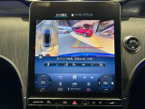 バックカメラにより駐車時の後方確認も楽にできます。
