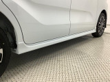 【現車確認及び来店納車のお願い】当社は県外販売を制限させて頂いております。基本は、近畿2府4県及び隣接県で、ご来店頂き現車確認及び、来店納車に限らせて頂いております。