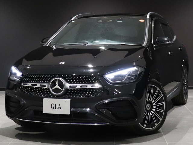 GLAクラス GLA200d 4マチック AMGラインパッケージ 4WD 