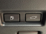 【パワーバックドア】スマートキーや運転席のボタンを押すだけでリアゲートが自動で開閉します!荷物を持っている時や、高い位置にあるバックドアを閉める際に便利な機能です♪