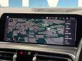 ●純正ナビ:一体感のあるナビは、高級感ある車内を演出してくれます。Bluetooth再生などオーディオ機能も充実しておりますので、運転もより楽しめます♪
