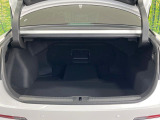 【パワーバックドア】スマートキーや運転席のボタンを押すだけでリアゲートが自動で開閉します!荷物を持っている時や、高い位置にあるバックドアを閉める際に便利な機能です♪