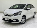 1オーナーのFIT eHEVホームが入荷しました☆天井のうっすら小さな凹み多数は落雹によるものですので写真では見えません