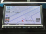 【 ホンダ純正ギャザズ・VXM-225VFEi 】ホンダ純正の8インチメモリーナビが装備されています。