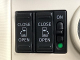 【両側電動スライドドア】リア両側は電動スライドドア!軽い操作で簡単開閉、狭い駐車場など乗り降り快適で強風時も安心です♪