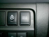 SPORT、ECO、NORMALの3種類のドライブモードを設定ができます。