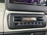 車内快適オートエアコン。物理スイッチで操作性も良好です