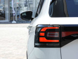 【フォルクスワーゲン認定中古車】 メーカー指定の厳しい選定基準をクリアしたお車を、時間をかけ丁寧に仕上げてお届け致します。全国対応の認定中古車保証が付帯されますので、県外の方も安心です。