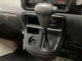 4速オートマチックになっています★3速オートマチックよりも楽に高速道路も走っていただけますよ★