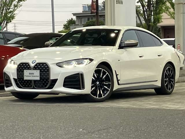 4シリーズグランクーペ M440i xドライブ 4WD 