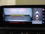 パノラミックビューモニター付きで、車両の周囲を確認することができるので安心できますね♪