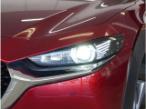 【LEDヘッドライト】省電力で長寿命の明るく運転しやすいLEDヘッドランプです。明るく照らすので暗い夜道からお客様を守ってくれます。お近くの広島マツダまでお越しください。