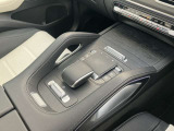 お気軽にお問い合わせください。Tel:075-325-0440 Mobile:070-2313-8676  中古車担当:時女まで