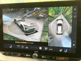 【パノラミックビューモニター】専用のカメラにより、上から見下ろしたような視点で360度クルマの周囲を確認することができます☆死角部分も確認しやすく、狭い場所での切り返しや駐車もスムーズに行えます。
