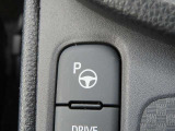 駐車時のステアリング、アクセル、ブレーキ操作を自動で支援します!(詳しくはスタッフまでお尋ねください!)