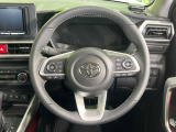 【ステアリングスイッチ】運転中、前方から目線をそらすことなく、オーディオ等の操作が可能な便利機能!安心&快適なドライブを演出してくれます♪