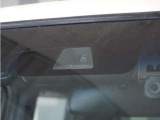 運転する人も、そうでない人も、家族みんなが安心して、自由にお出かけできる生活をサポートする先進機能。