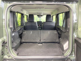 普段のお買い物や通勤、送迎等に十分な荷室スペースを確保しております。セカンドシートを倒すと、大きな荷物の積載も可能です♪