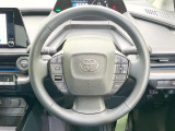 【ステアリングスイッチ】運転中、前方から目線をそらすことなく、オーディオ等の操作が可能な便利機能!安心&快適なドライブを演出してくれます♪