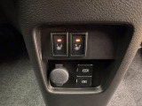【シートヒーター】心も体も温めてくれるシートヒーター機能が付いています!寒い日でも快適に運転が出来ます♪