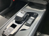 第2世代 e-Power専用デザインのシフトレバー。操作はとても簡単です。