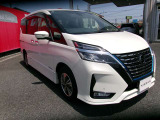 女性の方でも安心して乗れるお車です。