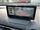 駐車時に安心な360&deg;ビューモニターが装備されています!