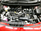 エンジンは、トヨタ自慢のハイブリットエンジンです。燃費の良さに、びっくりしますよ!