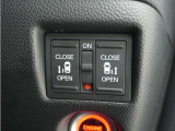 ◆両側電動スライドドア◆狭い駐車場でも乗り降りが楽々♪お子様が隣の車にドアを当ててしまう心配もございません!小さなお子様連れの方もこれで安心。