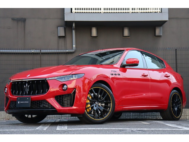 レヴァンテ  F トリブート 4WD