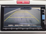 バックカメラも装備しております。車庫入れの苦手なお客様も安心!重宝してくれます!