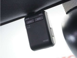 ◆ドライブレコーダー◆映像・音声などを記録する自動車用の装置です。 もしもの事故の際の記録はもちろん、旅行の際の思い出としてドライブの映像を楽しむことができます。