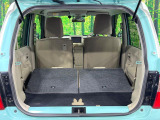 後席を格納すると、これだけの広さが!シーンに合わせたシートアレンジで、大きな荷物も積むことが出来ます♪