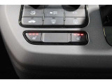 シートヒーター装備車両♪♪寒い冬はもちろん♪肌寒い春先・秋口まで活躍してくれるあると嬉しい装備です♪♪
