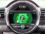 ◆iDriveを装備。操作系統をディスプレイから独立させることで、人間工学に基づいた最適な運転環境を実現しております。◆