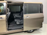 【両側ハンズフリーオートスライドドア】寝ているこどもを抱いていても、荷物を持っていても問題なし!とっても便利です♪