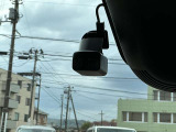 前面ドライブレコーダー付きです。