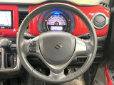 【純正革巻きステアリング】上質な革を使用することで、手にしっかり馴染みとても運転しやすいハンドルです♪