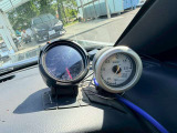 気になるお車がありましたら右の電話番号から直接お店にお問い合わせください。支払方法から車両情報、状態までなんでもご説明させて頂きます。スタッフ一同ご連絡お待ちしております。