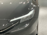 LEDヘッドライトは、点灯の瞬間から最大光量を発揮し、突然暗くなるトンネルなどでの安定感を高めます。