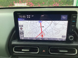 9インチホンダコネクトナビ搭載。トータルケアプレミアムをご加入いただけますと、常に最新の地図情報でご利用いただけます。