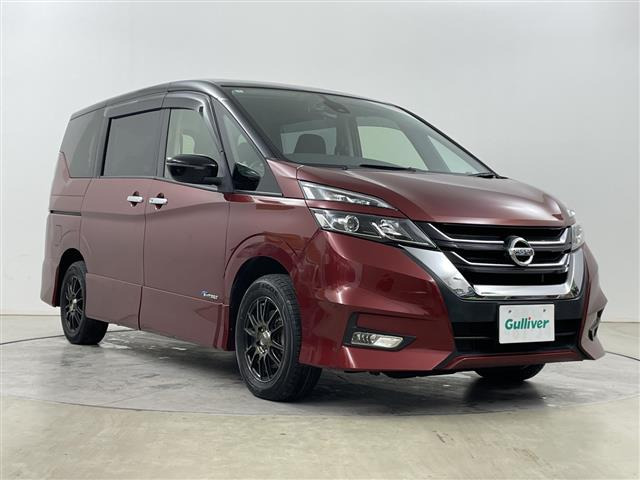 セレナ 2.0 ハイウェイスター 4WD 修復歴無し